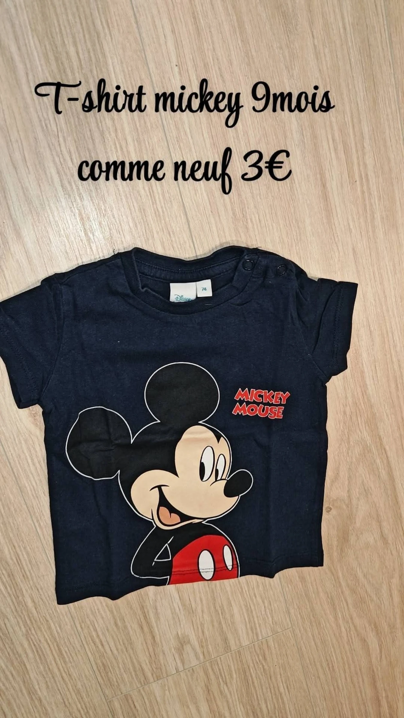 T-shirt Mickey 9mois 🌹